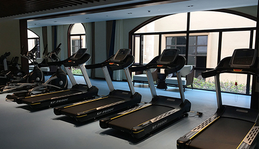 5酒店及会所健身房.jpg